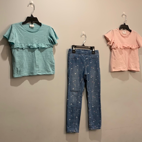 3 piece bundle: Girls 2 Tops & Jeggings - Picture 1 of 15